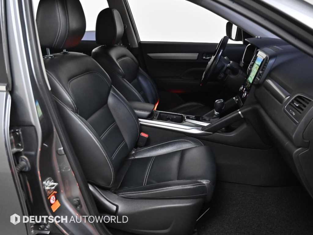 SAMSUNG QM6 - Vista 9