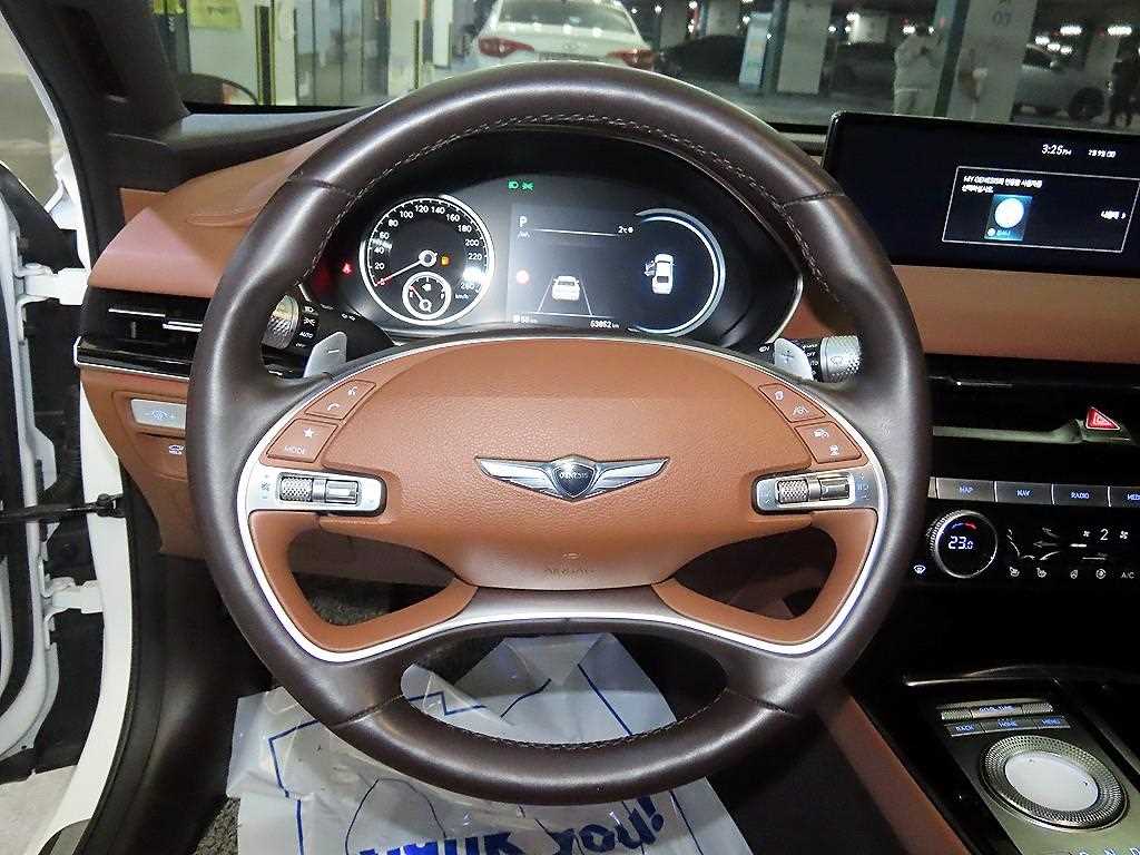 Genesis G80 - Vista 8