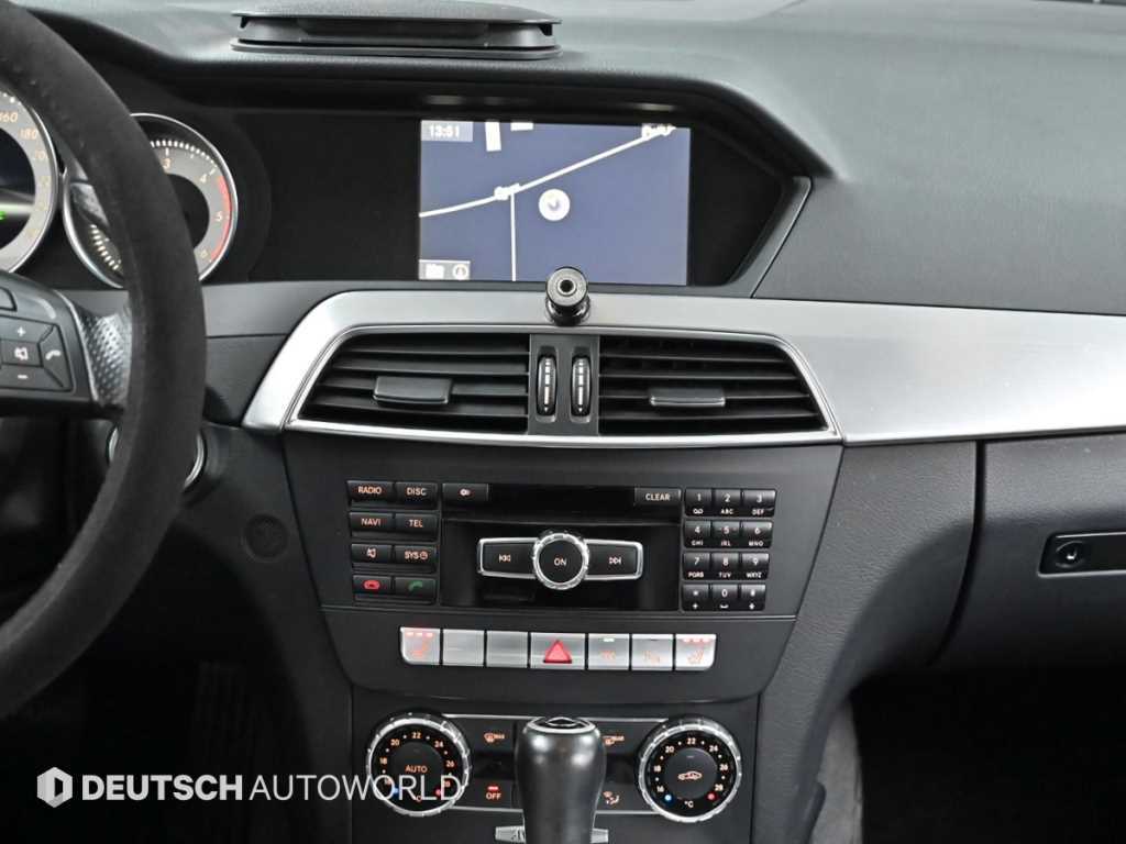 Mercedes Benz C Class 2013 Blanco - Importación desde Corea - HF Imports Iquique - Foto 14