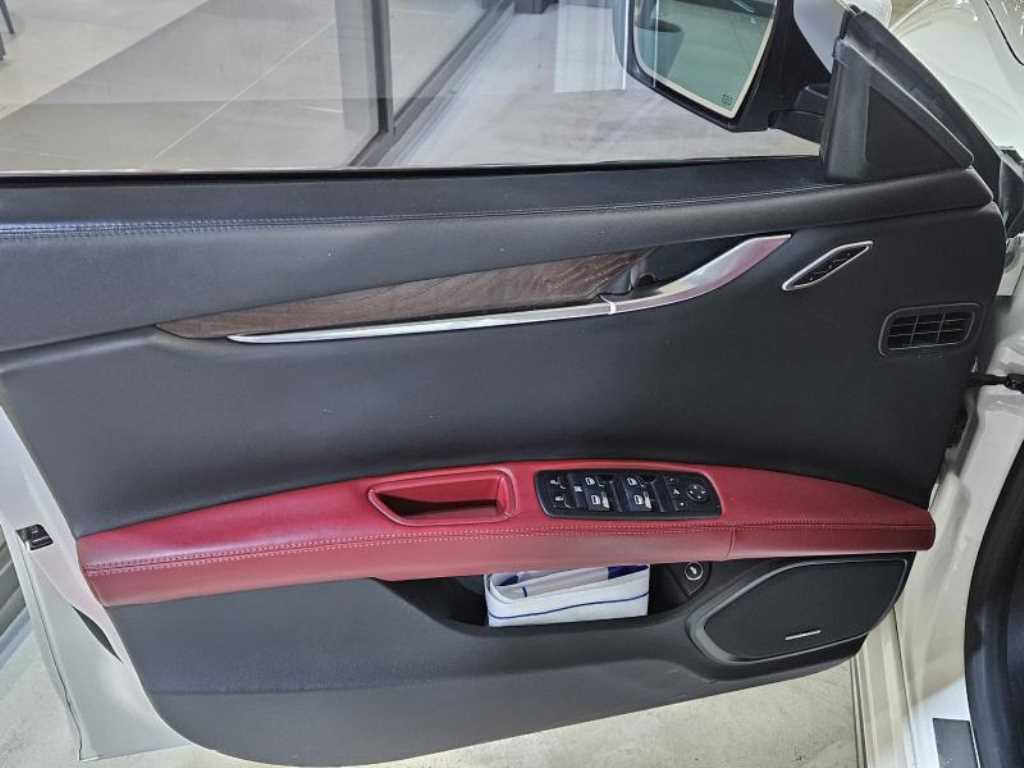 Maserati Ghibli - Vista 11