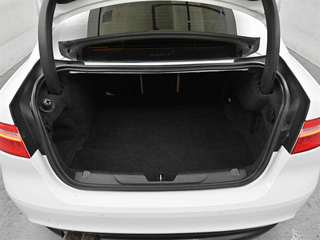 Jaguar XE 2017 Blanco - Importación desde Corea - HF Imports Iquique - Foto 20