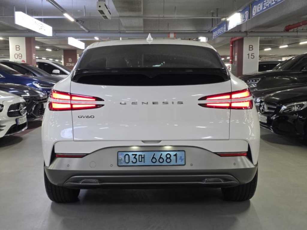 Genesis GV60 - Vista 4