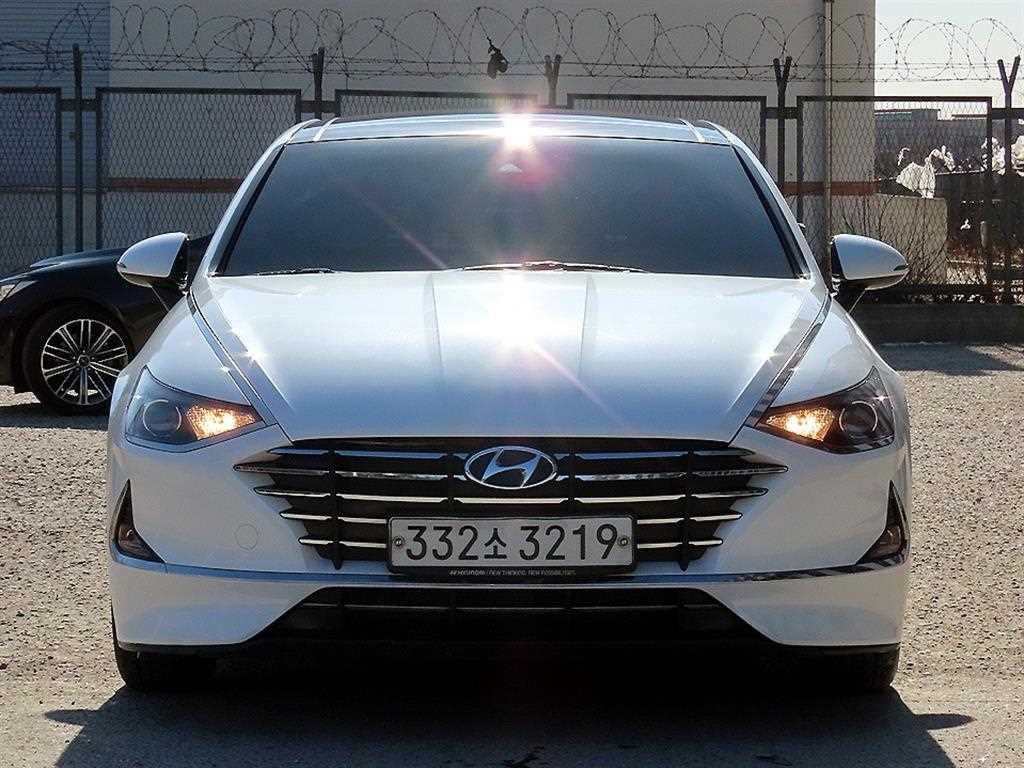 HYUNDAI Sonata 2020 Blanco - Importación desde Corea - HF Imports Iquique - Foto 1