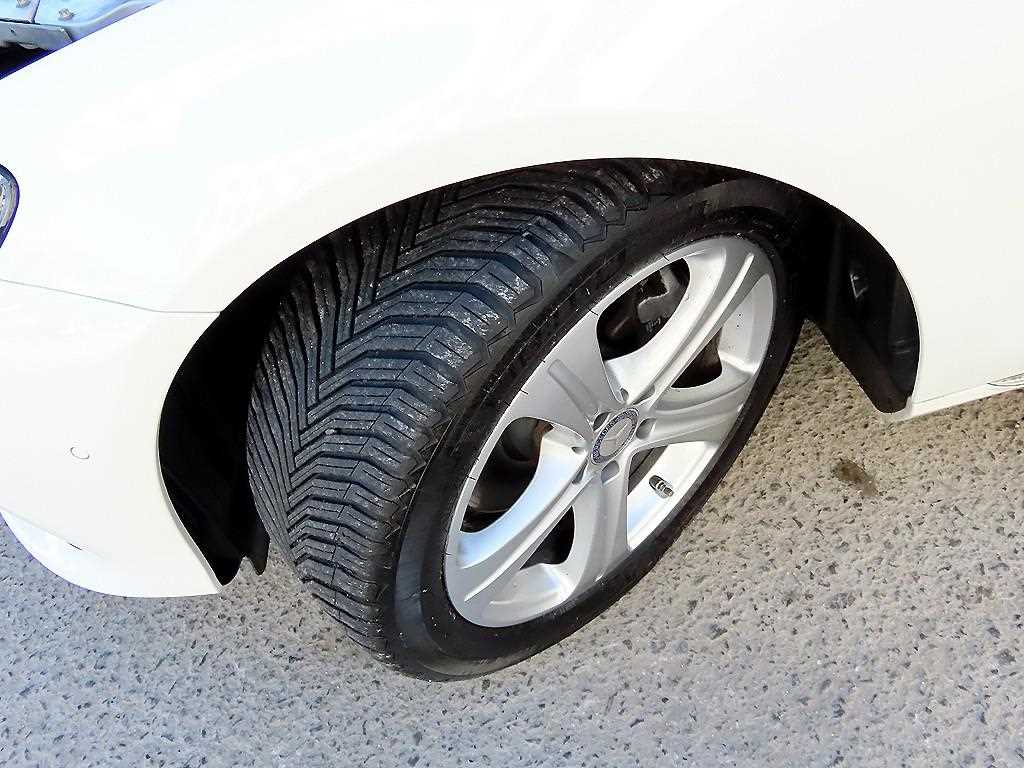 Mercedes Benz E class 2017 Blanco - Importación desde Corea - HF Imports Iquique - Foto 20