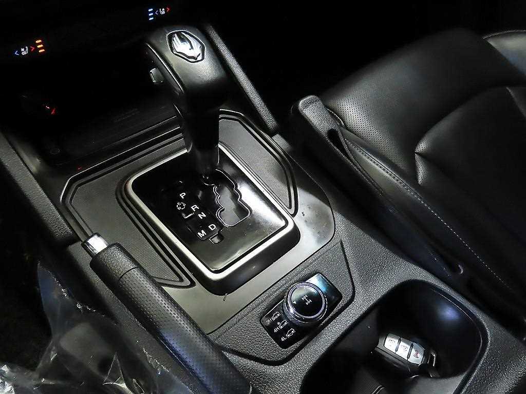 Ssangyong Rexton - Vista 12