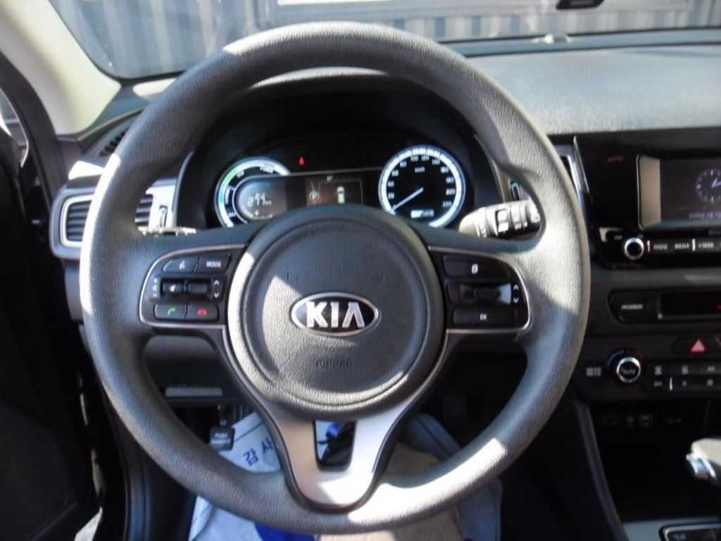 KIA Niro - Vista 6