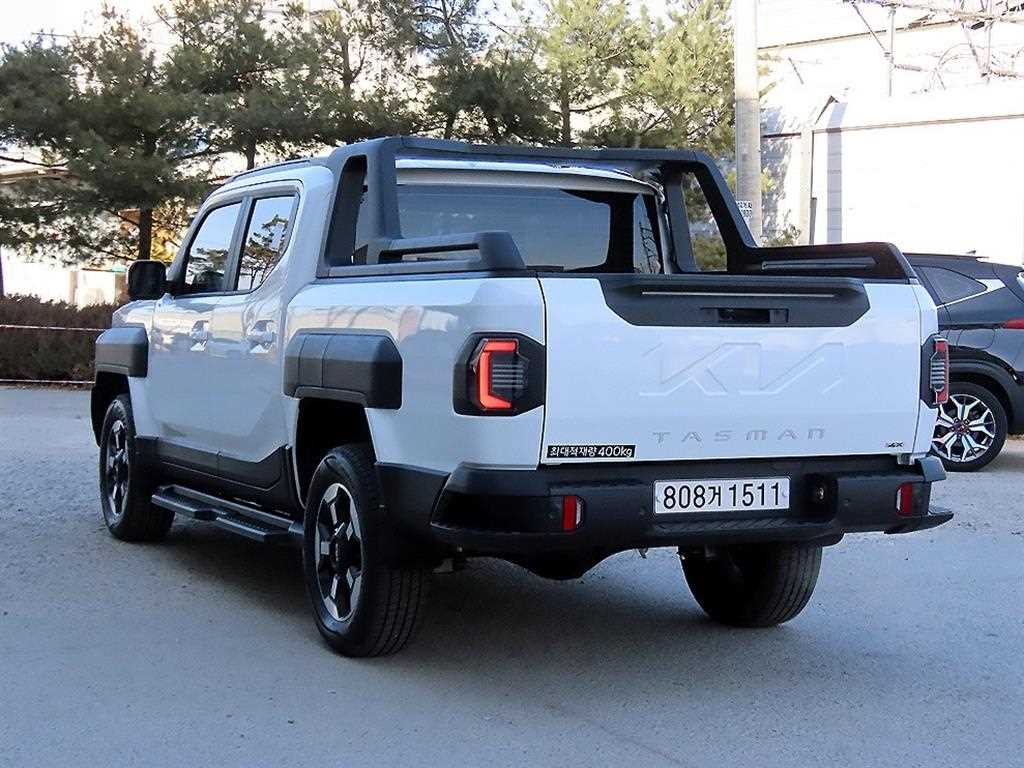 KIA Tasman - Vista 2