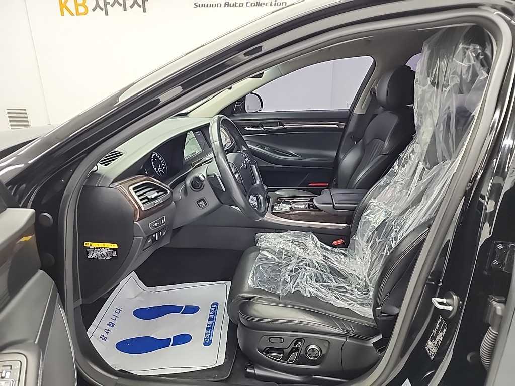 Genesis EQ900 - Vista 11