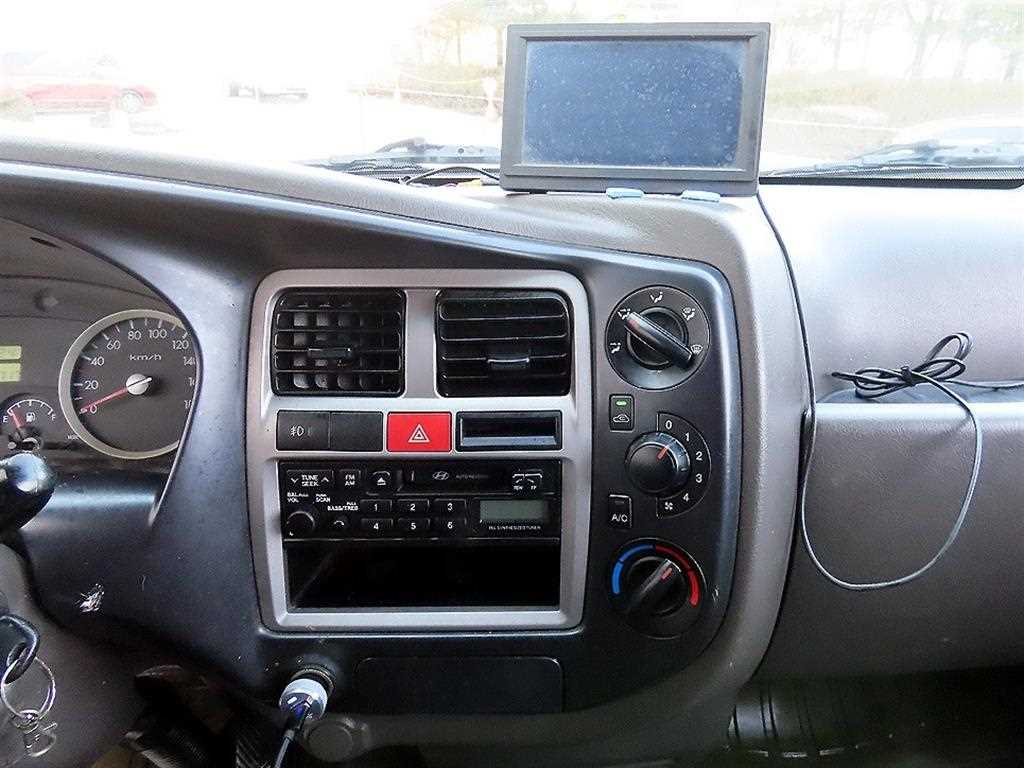Small Truck tower_built-in tower 2010 Rojo - Importación desde Corea - HF Imports Iquique - Foto 13