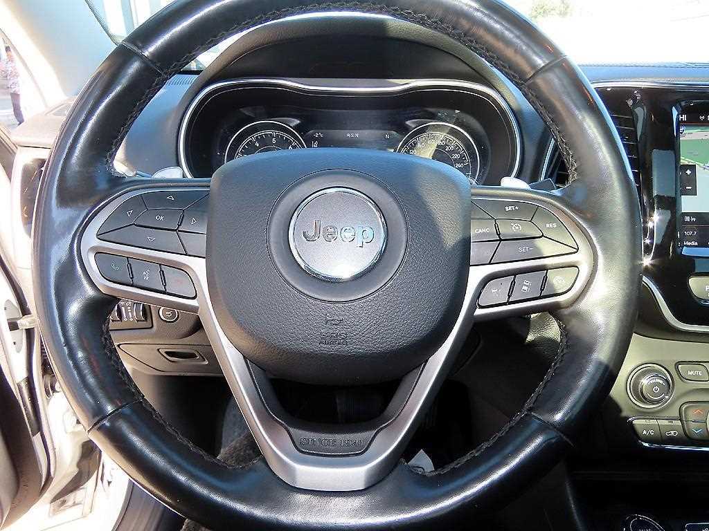 Jeep Cherokee - Vista 8