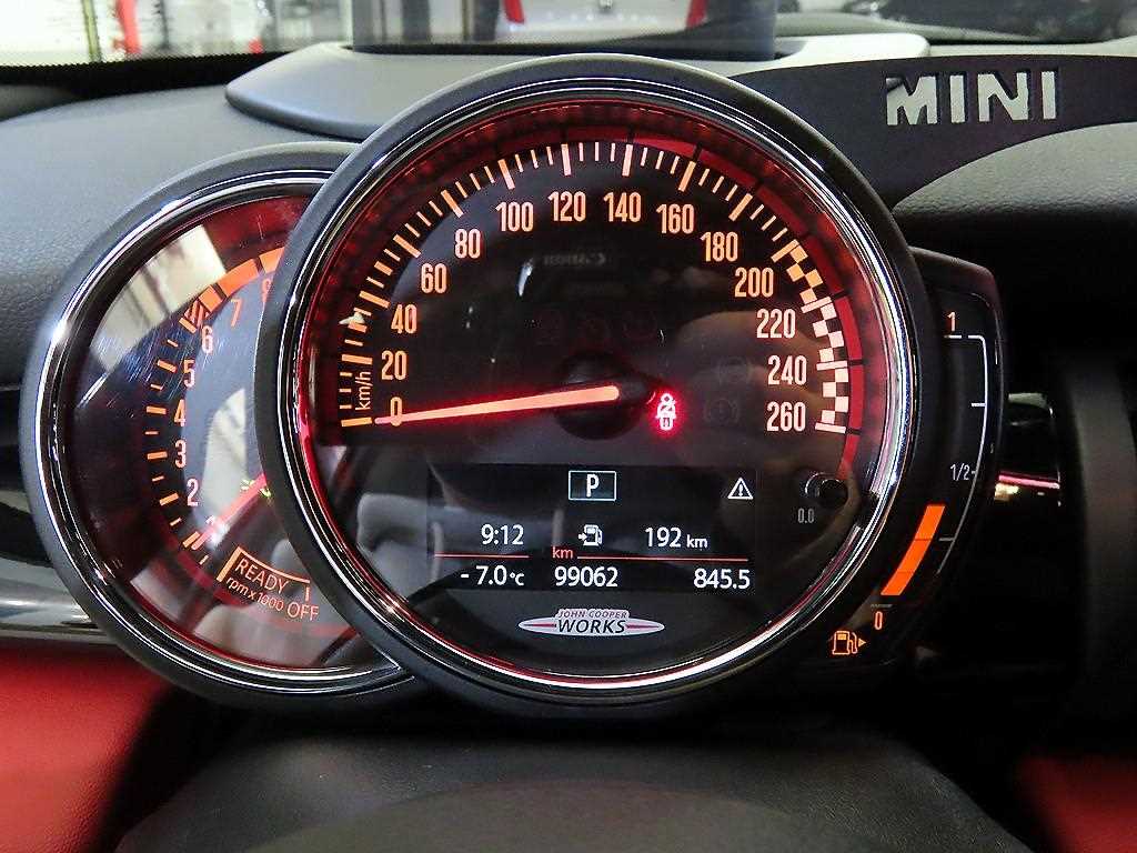 Mini Cooper - Vista 9