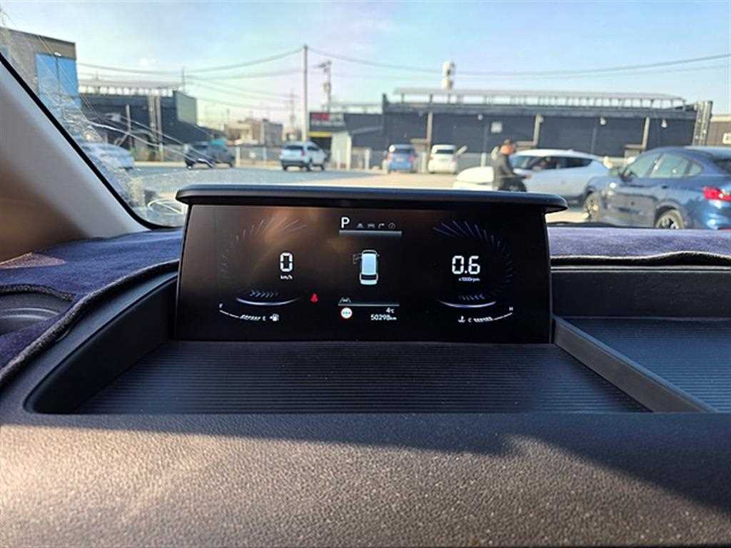 HYUNDAI Staria - Vista 5