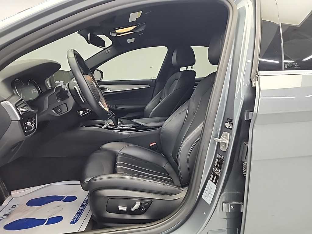 BMW 5 Series - Vista 11