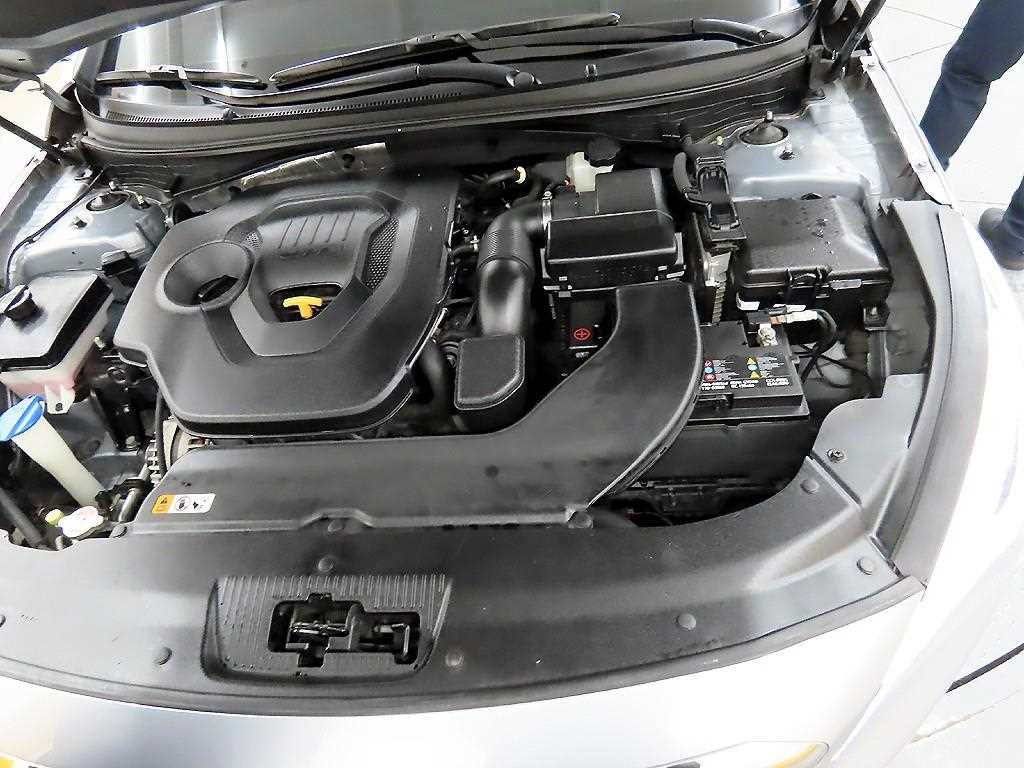 HYUNDAI Sonata 2017 Gris - Importación desde Corea - HF Imports Iquique - Foto 19