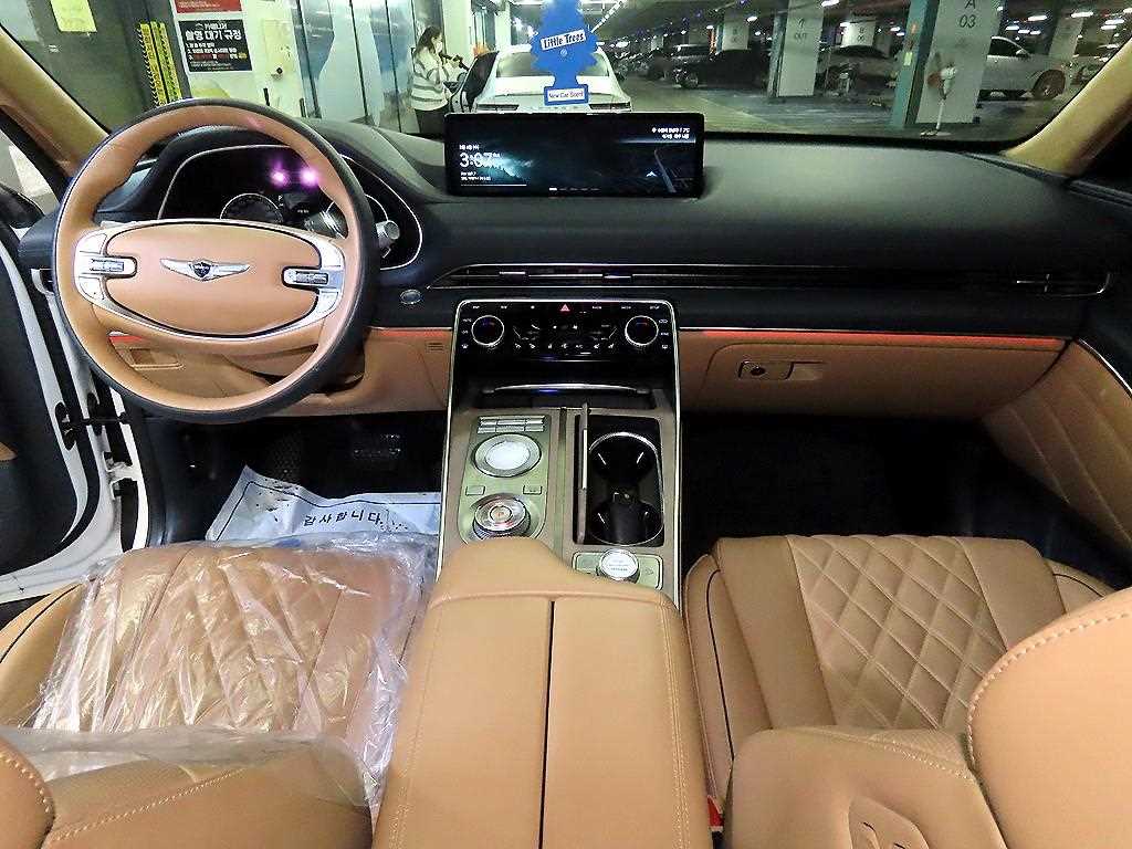 Genesis GV80 - Vista 10