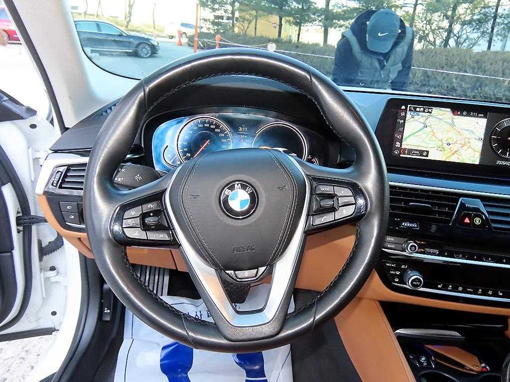 BMW 5 Series - Vista 7