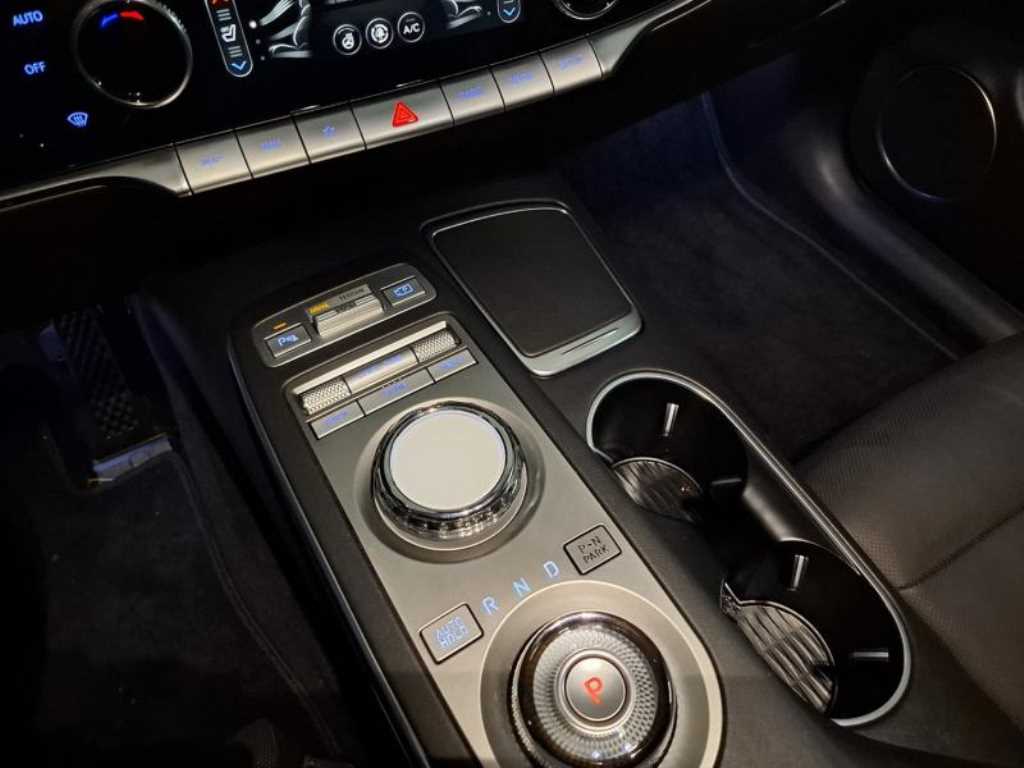 Genesis GV70 2022 Morado - Importación desde Corea - HF Imports Iquique - Foto 16