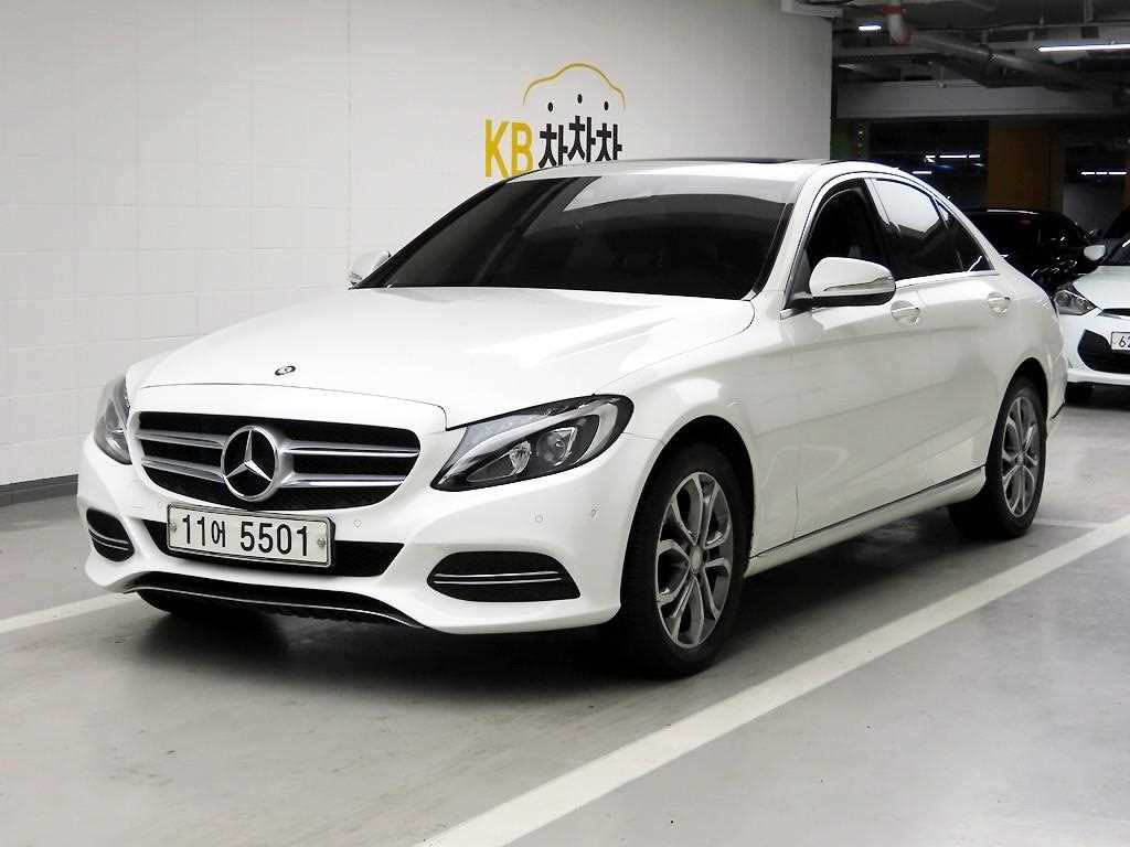 Mercedes Benz C Class 2015 Blanco - Importación desde Corea - HF Imports Iquique - Foto 1