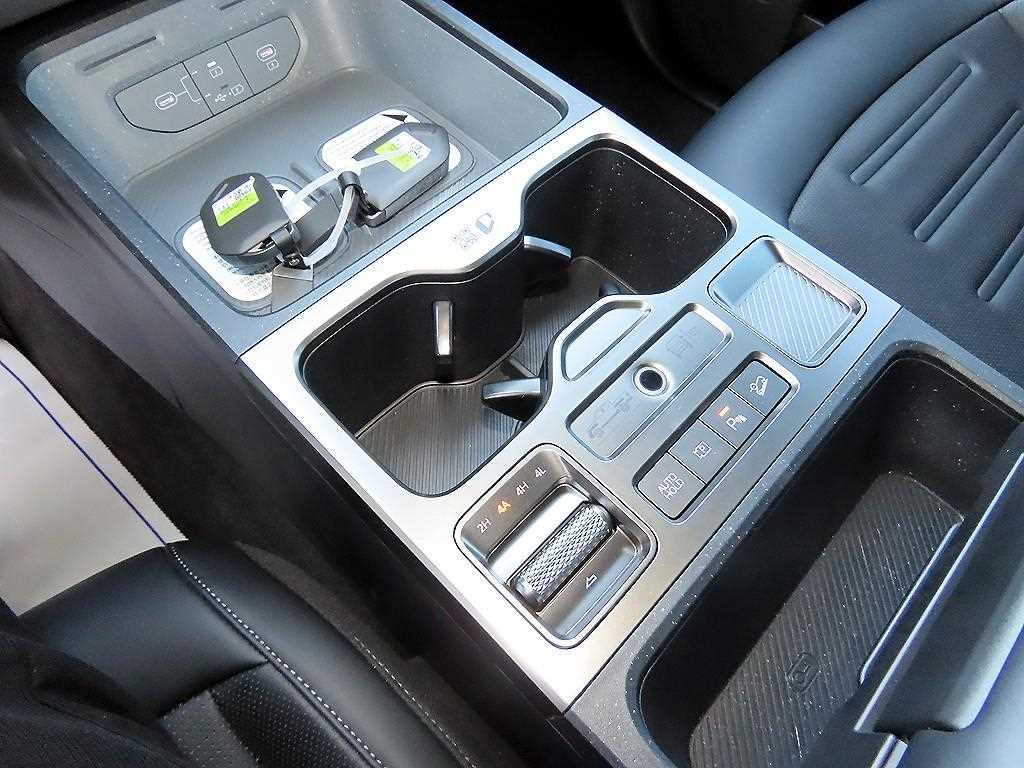 KIA Tasman - Vista 12