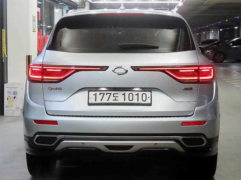 SAMSUNG QM6 - Vista 5