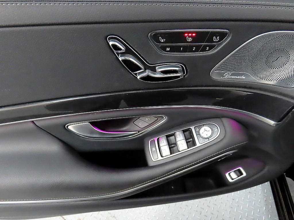 Mercedes Benz S Class - Vista 11