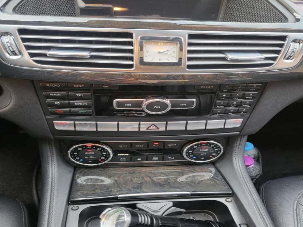 Mercedes Benz CLS Class 2013 Negro - Importación desde Corea - HF Imports Iquique - Foto 14