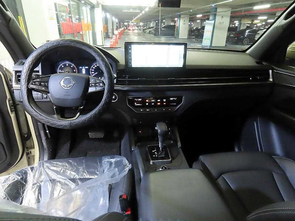 Ssangyong Rexton - Vista 10