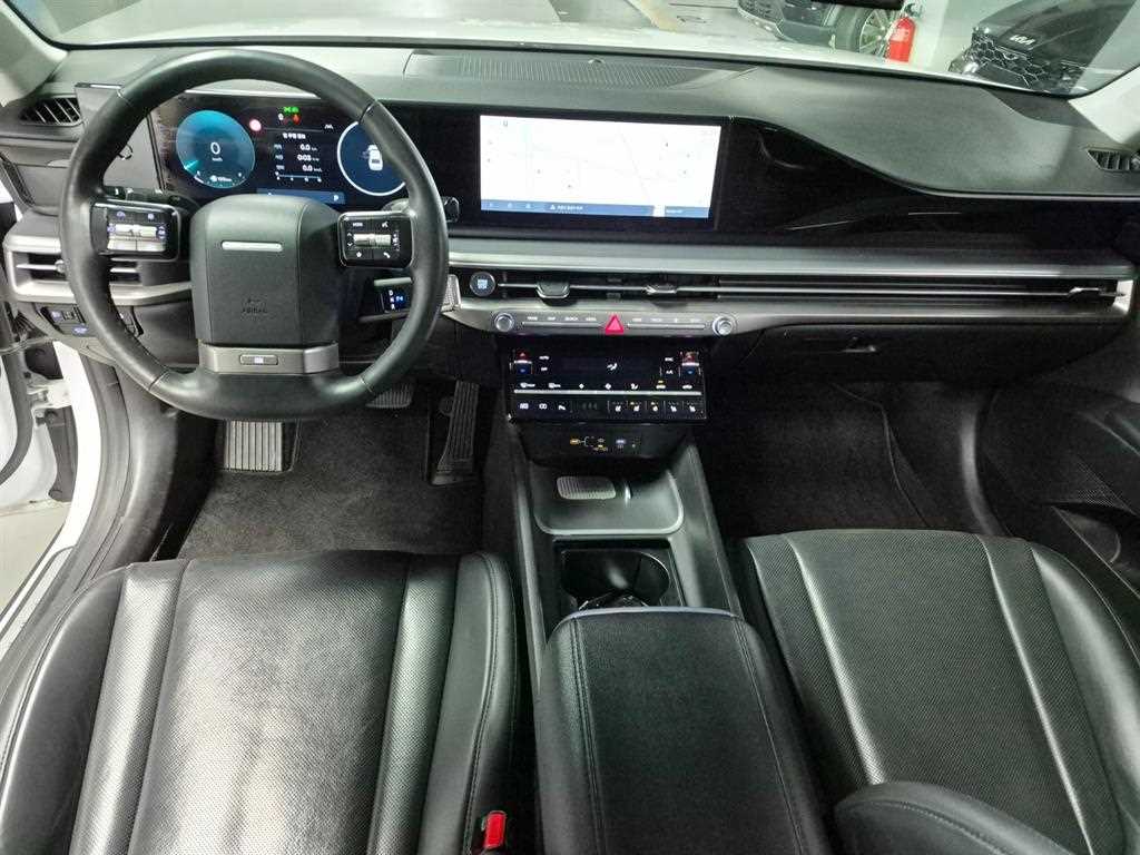 HYUNDAI Grandeur - Vista 7