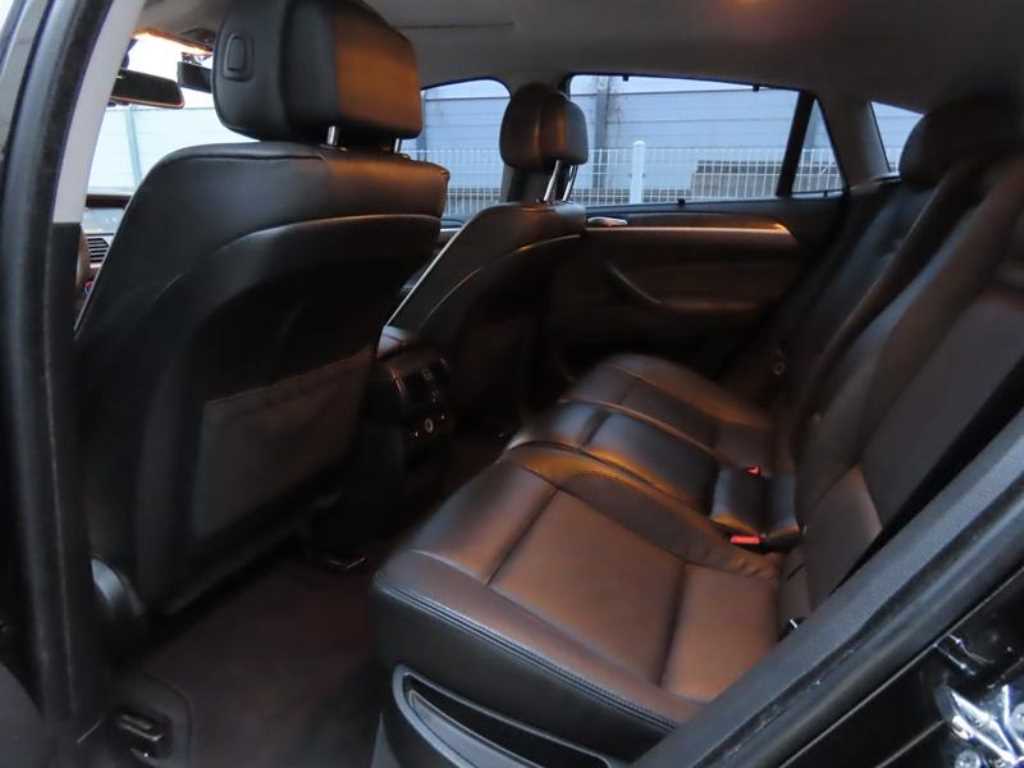 BMW X6 - Vista 8