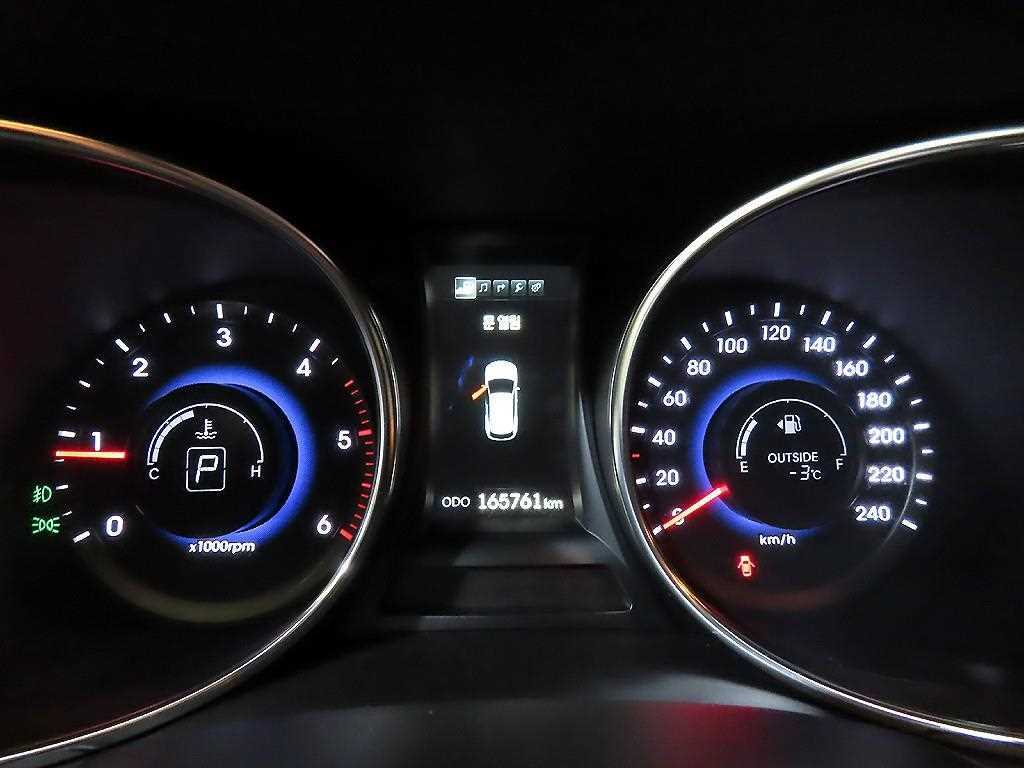 HYUNDAI Santa Fe - Vista 9