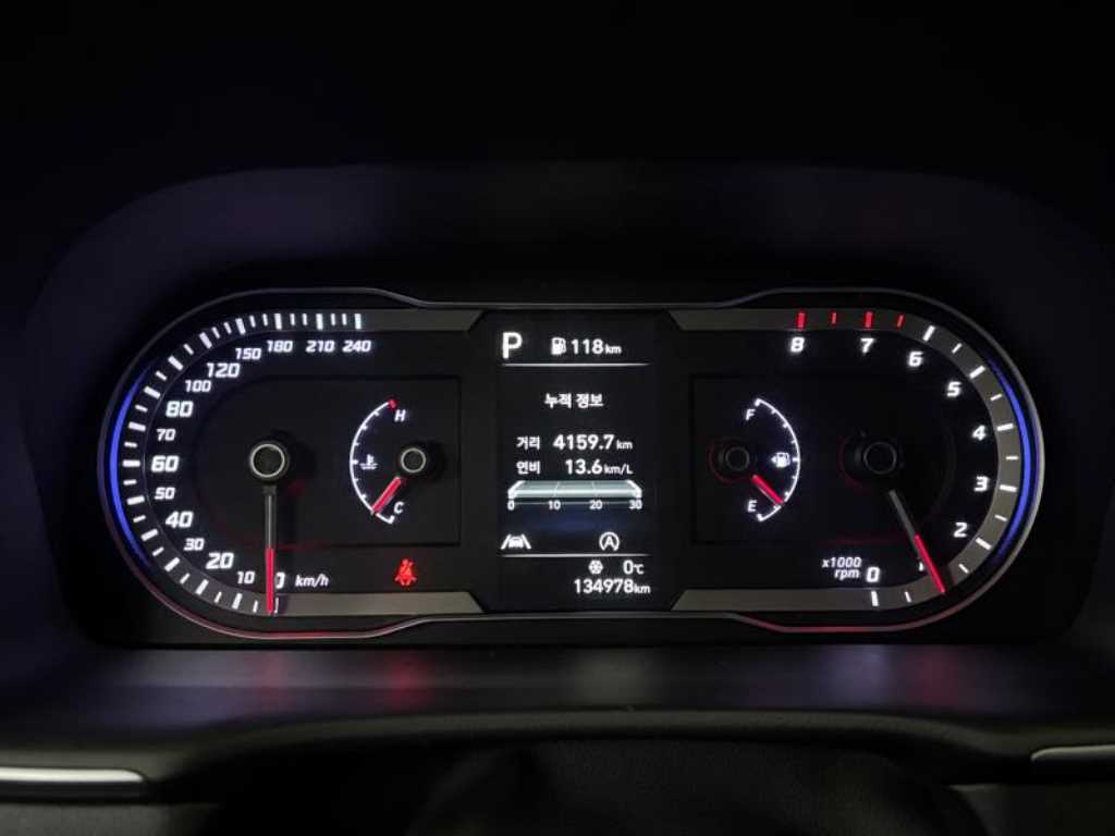 HYUNDAI Tucson - Vista 10