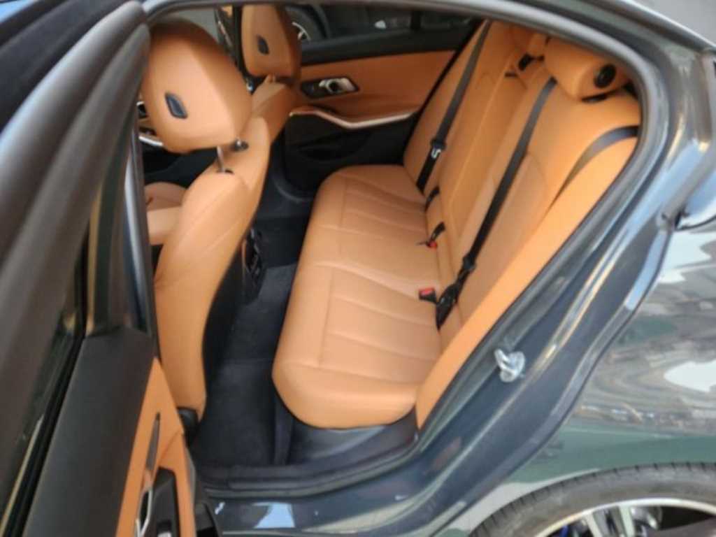 BMW 3 series - Vista 8