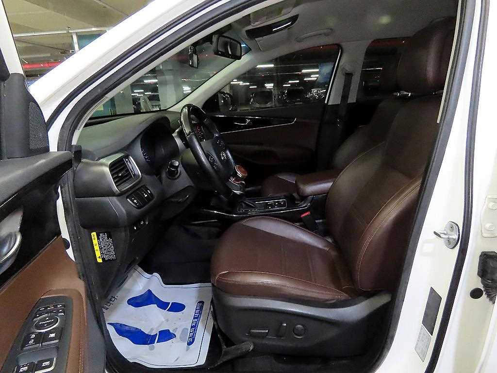 KIA Sorento - Vista 6