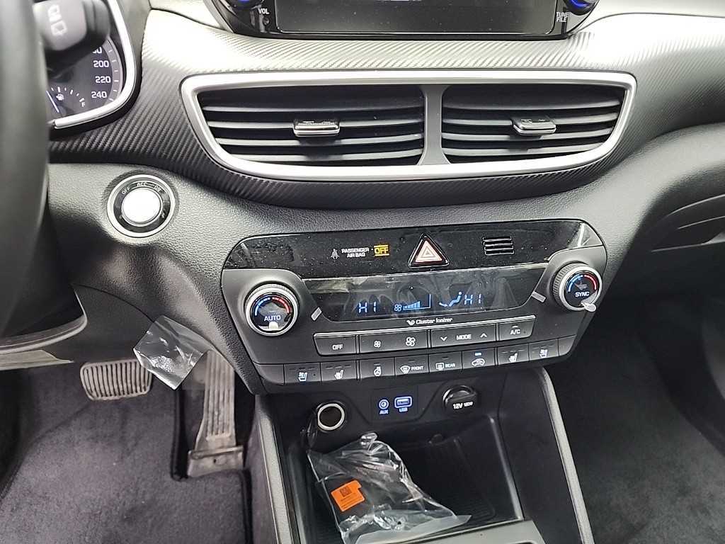 HYUNDAI Tucson - Vista 10