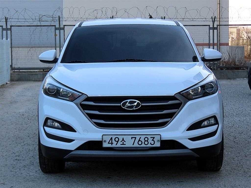 HYUNDAI Tucson 2016 Blanco - Importación desde Corea - HF Imports Iquique - Foto 1