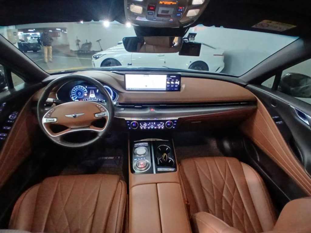 Genesis G80 - Vista 6