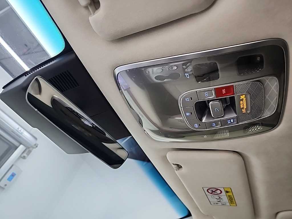 Genesis GV70 2025 Blanco - Importación desde Corea - HF Imports Iquique - Foto 18