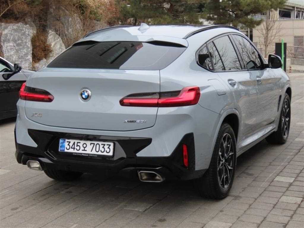 BMW X4 - Vista 3