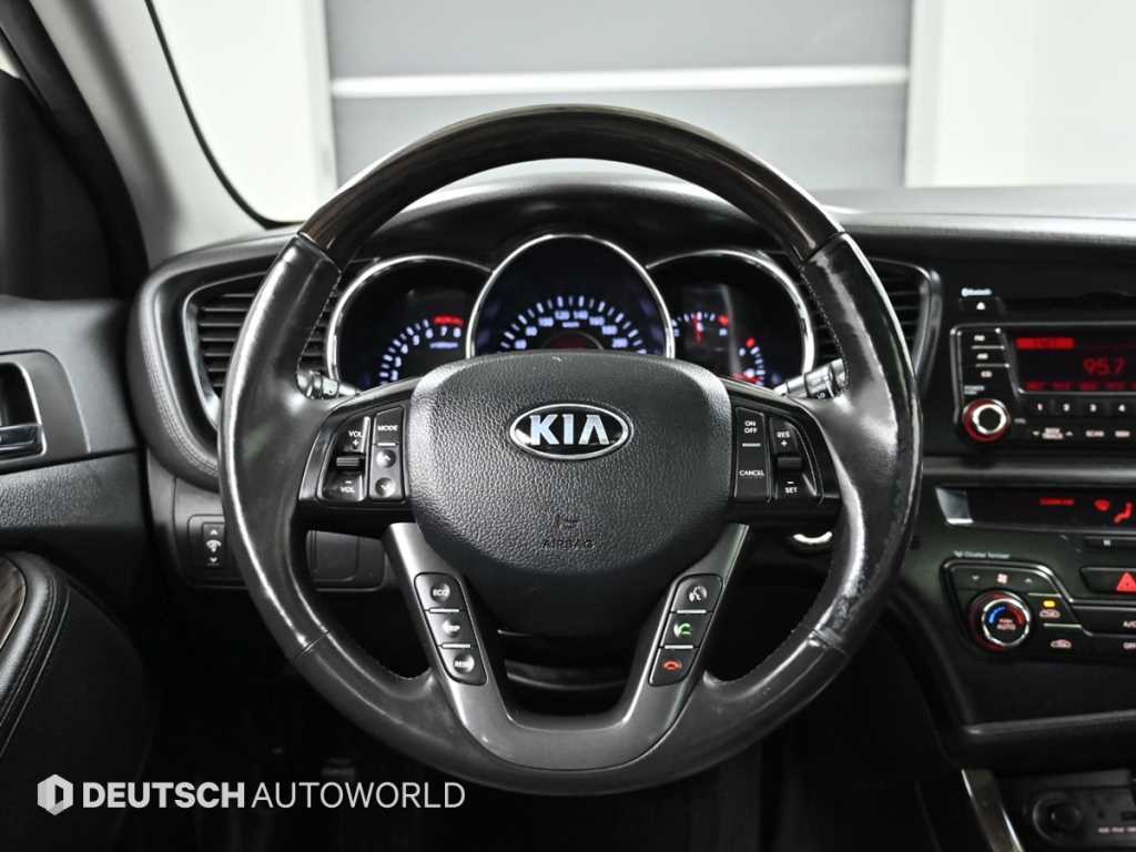 KIA K5 2013 Blanco - Importación desde Corea - HF Imports Iquique - Foto 13