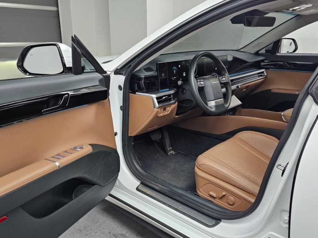 HYUNDAI Grandeur - Vista 11