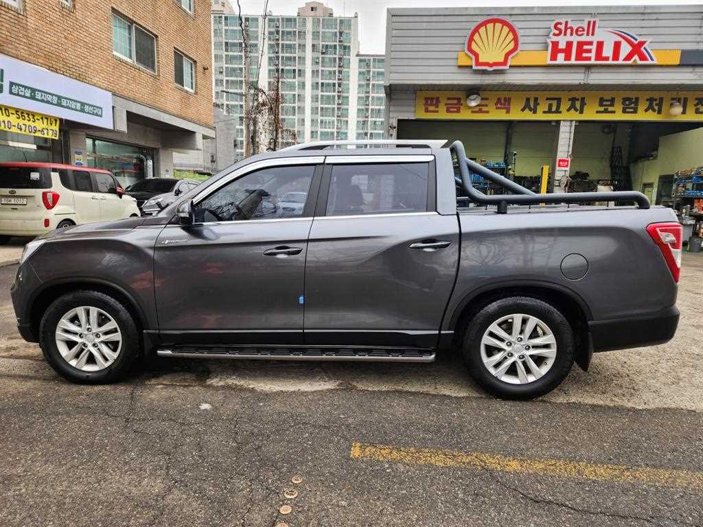 Ssangyong Rexton - Vista 7