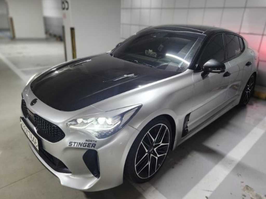 KIA Stinger - Vista 2