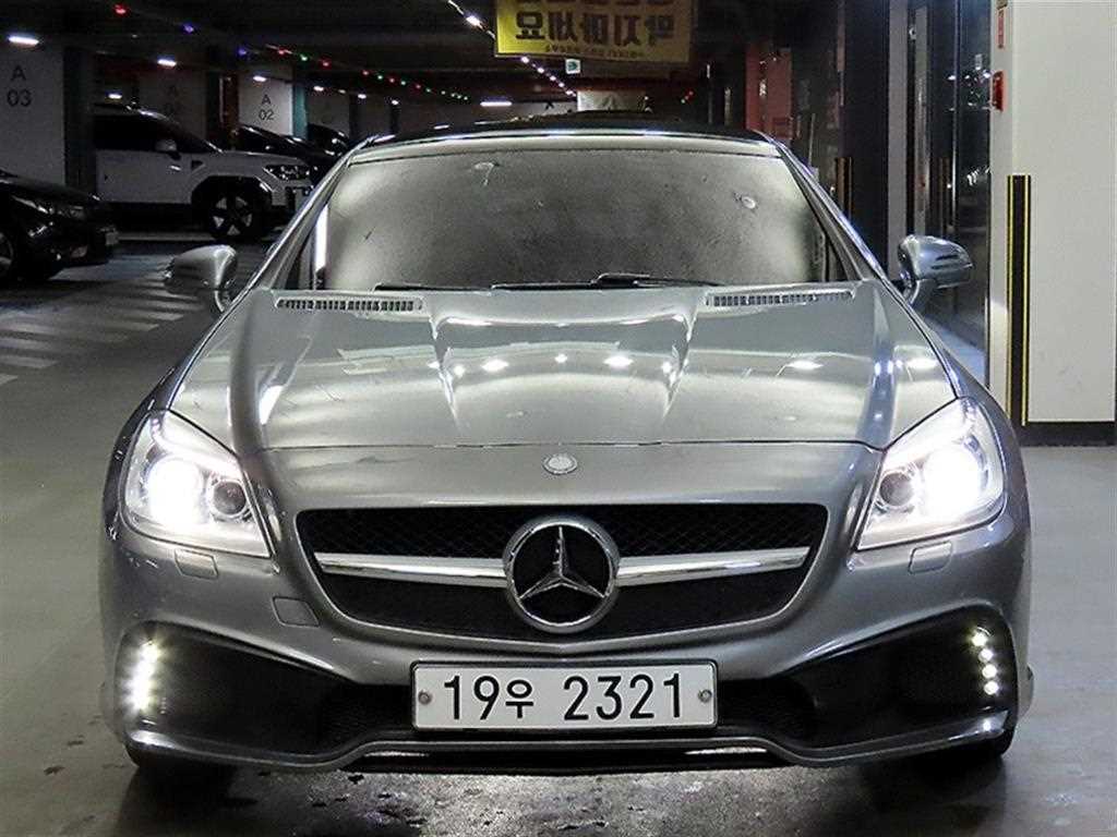 Mercedes Benz SLK Class - Vista 2
