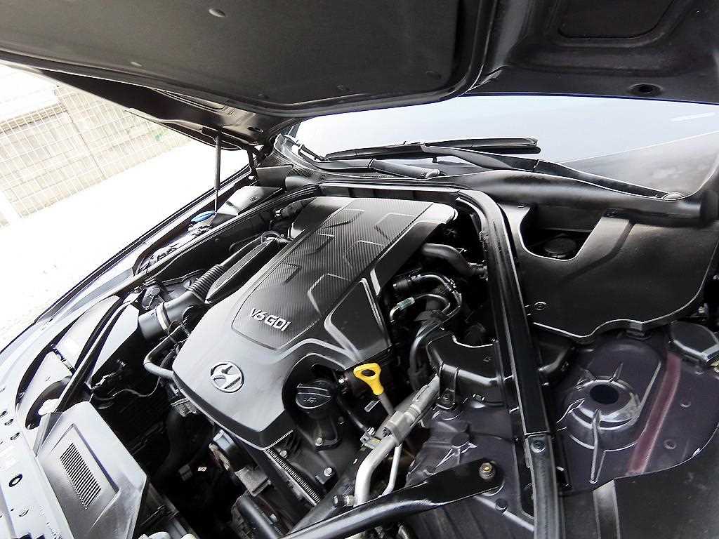 HYUNDAI Genesis 2016 Negro - Importación desde Corea - HF Imports Iquique - Foto 19