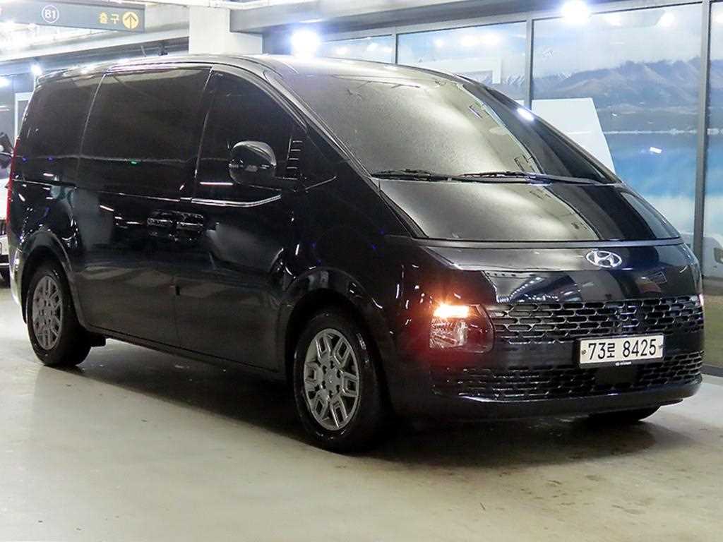 HYUNDAI Staria 2022 Negro - Importación desde Corea - HF Imports Iquique - Foto 1
