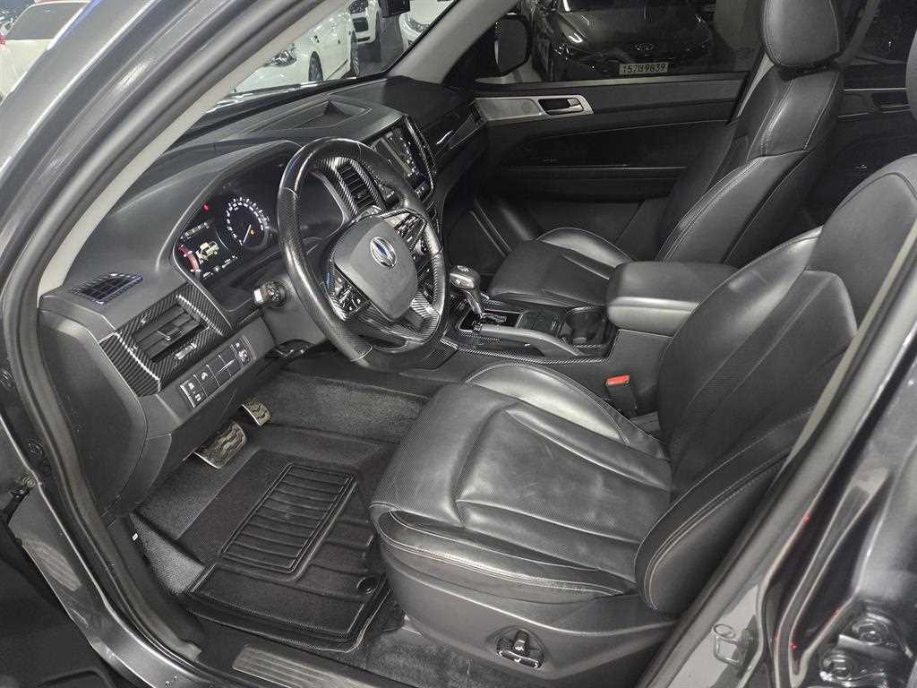 Ssangyong Rexton - Vista 6