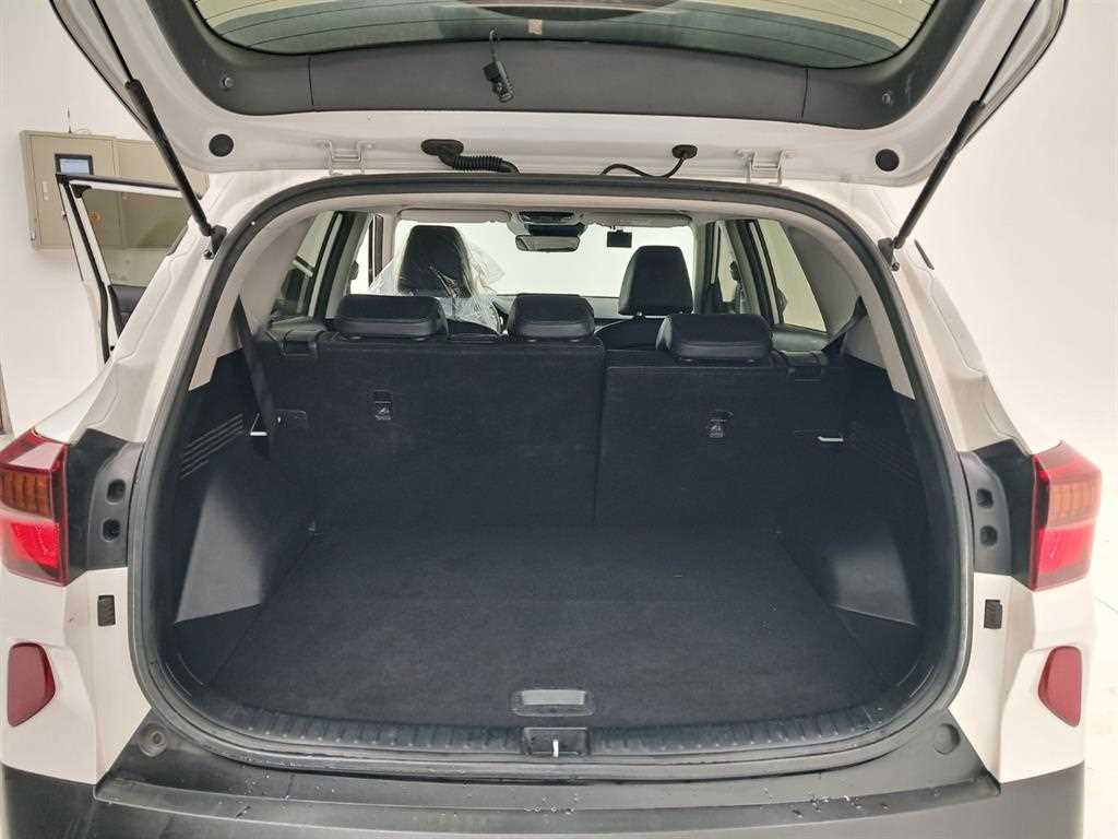 KIA Seltos 2022 Blanco - Importación desde Corea - HF Imports Iquique - Foto 17