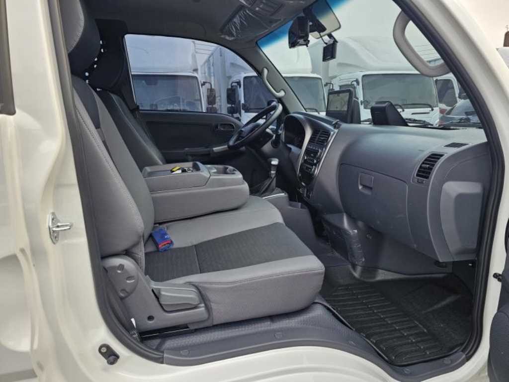 Small Truck Normal Box(High Deck) - Vista 7