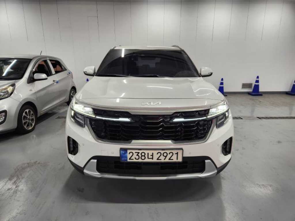 KIA Seltos - Vista 2