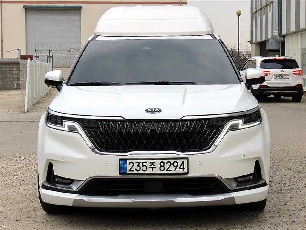KIA Carnival 2021 Blanco - Importación desde Corea - HF Imports Iquique - Foto 1